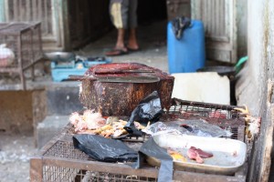 Indische Metzgerei, Crawford Market Mumbai, Abteilung Huhn, auf Sauberkeit wird geachtet